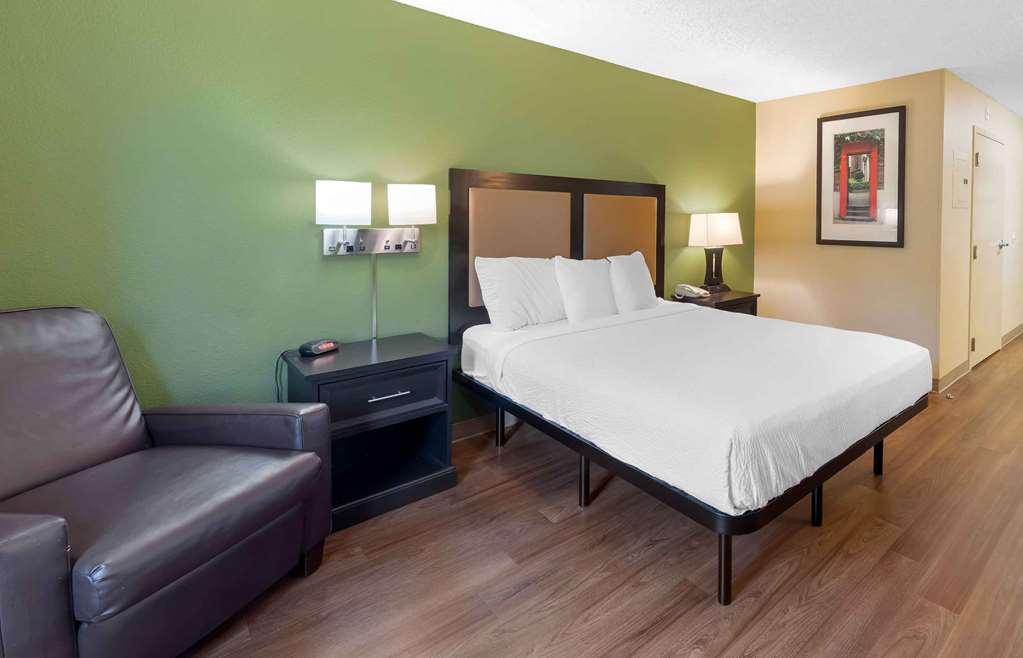 Extended Stay America Suites - Toledo - Maumee Room photo